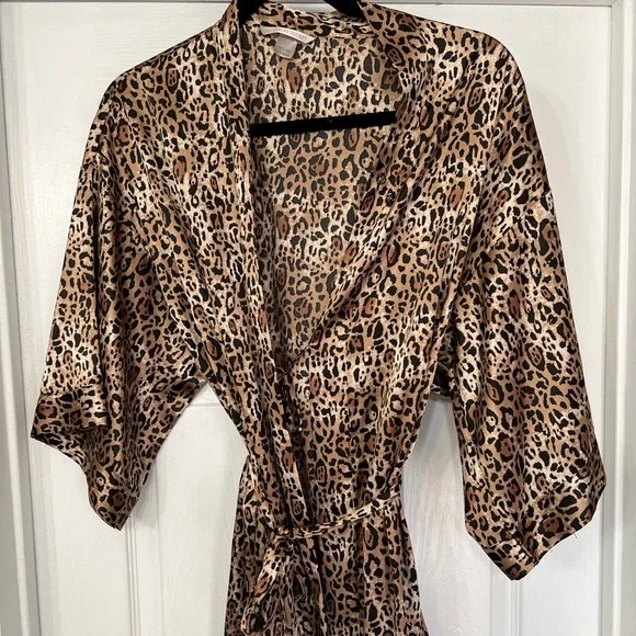 Robe Longue En Soie Victoria's Secret - Style Slip, Imprimé Animal, Avec Fente - Taille S